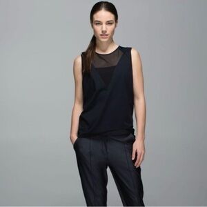 Lululemon Plank Black Tank Top with Mesh Insert size 10